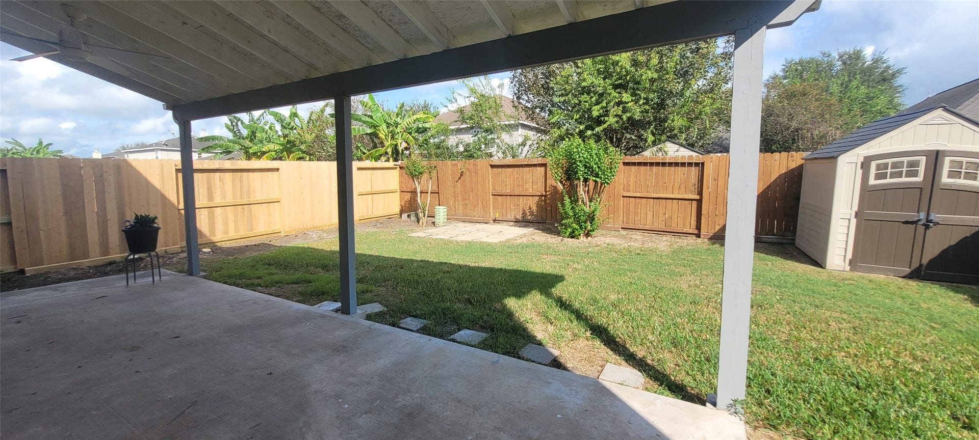 4211 Landshire Bend Drive, Houston, TX 77048
