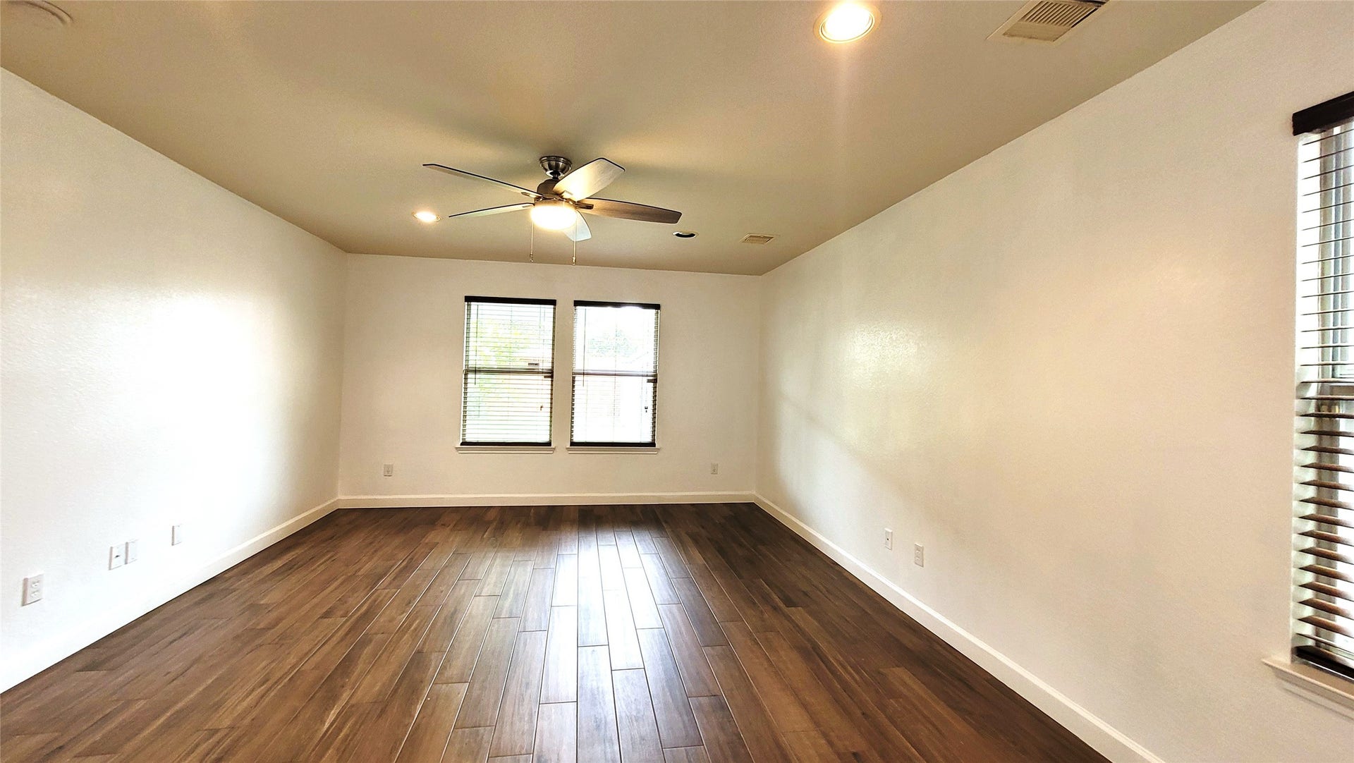 4211 Landshire Bend Drive, Houston, TX 77048