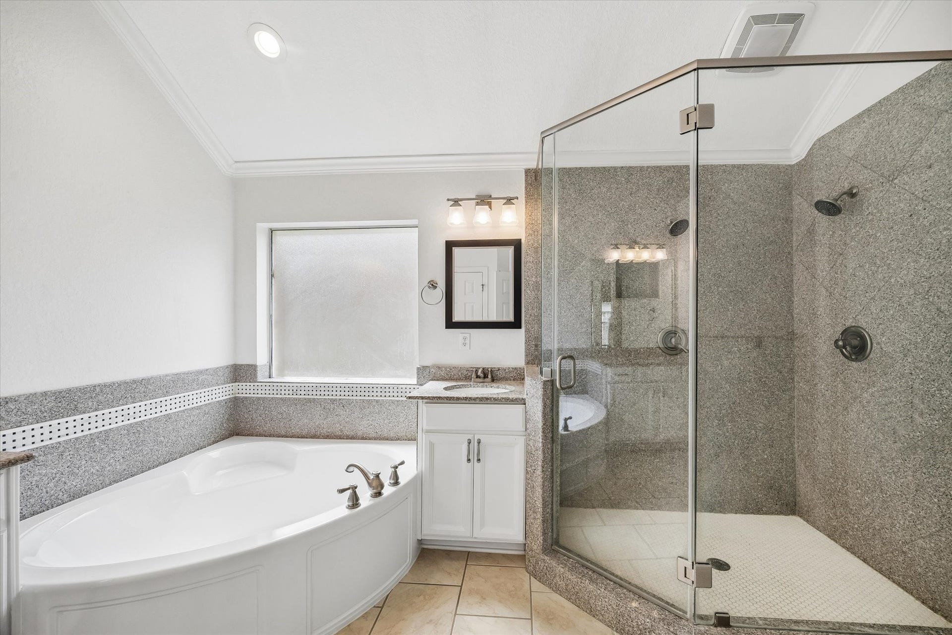 7715 BAYOU GREEN LANE, Sugar Land, TX 77479 7715 BAYOU GREEN LANE, Sugar Land, TX 77479