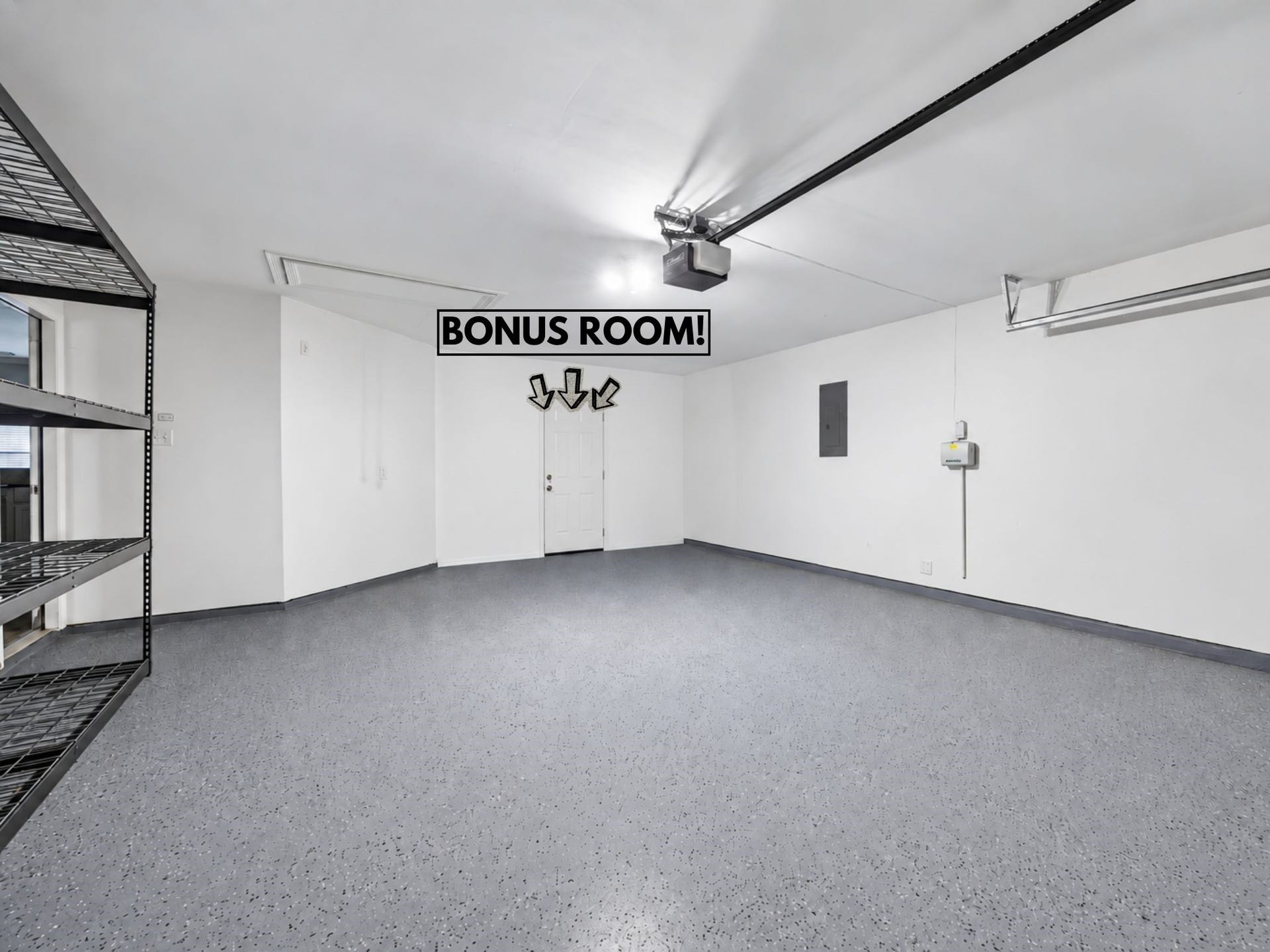 7715 BAYOU GREEN LANE, Sugar Land, TX 77479 MORE THAN JUST A GARAGEEPOXY FLOORING, EXTRA STORAGE, AND DIRECT ACCESS TO A BONUS ROOM THAT COULD WORK AS A GYM, HOBBY SPACE, WORKSHOP, OR EXTRA STORAGE.
