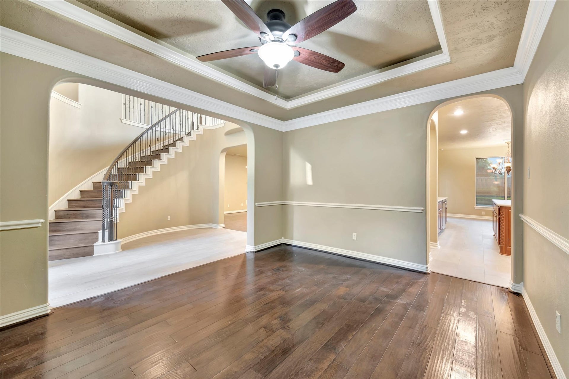 2515 Montclair Court, League City, TX 77573 2515 Montclair Court, League City, TX 77573
