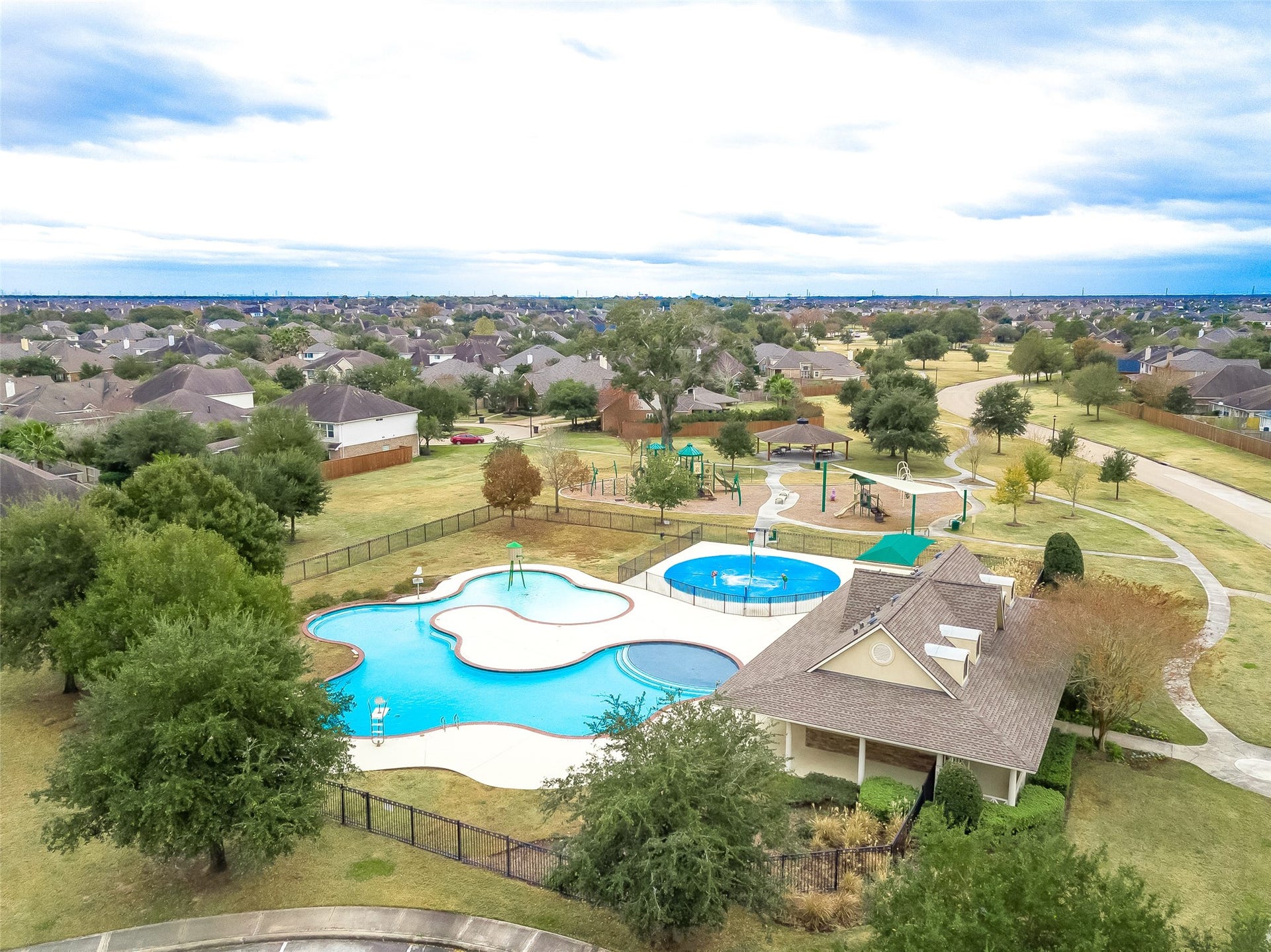 11803 Silverwood Bend Lane, Cypress, TX 77433 Neighborhood pool and park