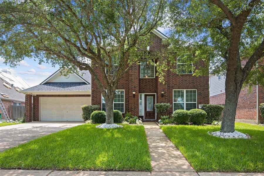 Property photo for 3130 Springdale Drive, Pearland, TX