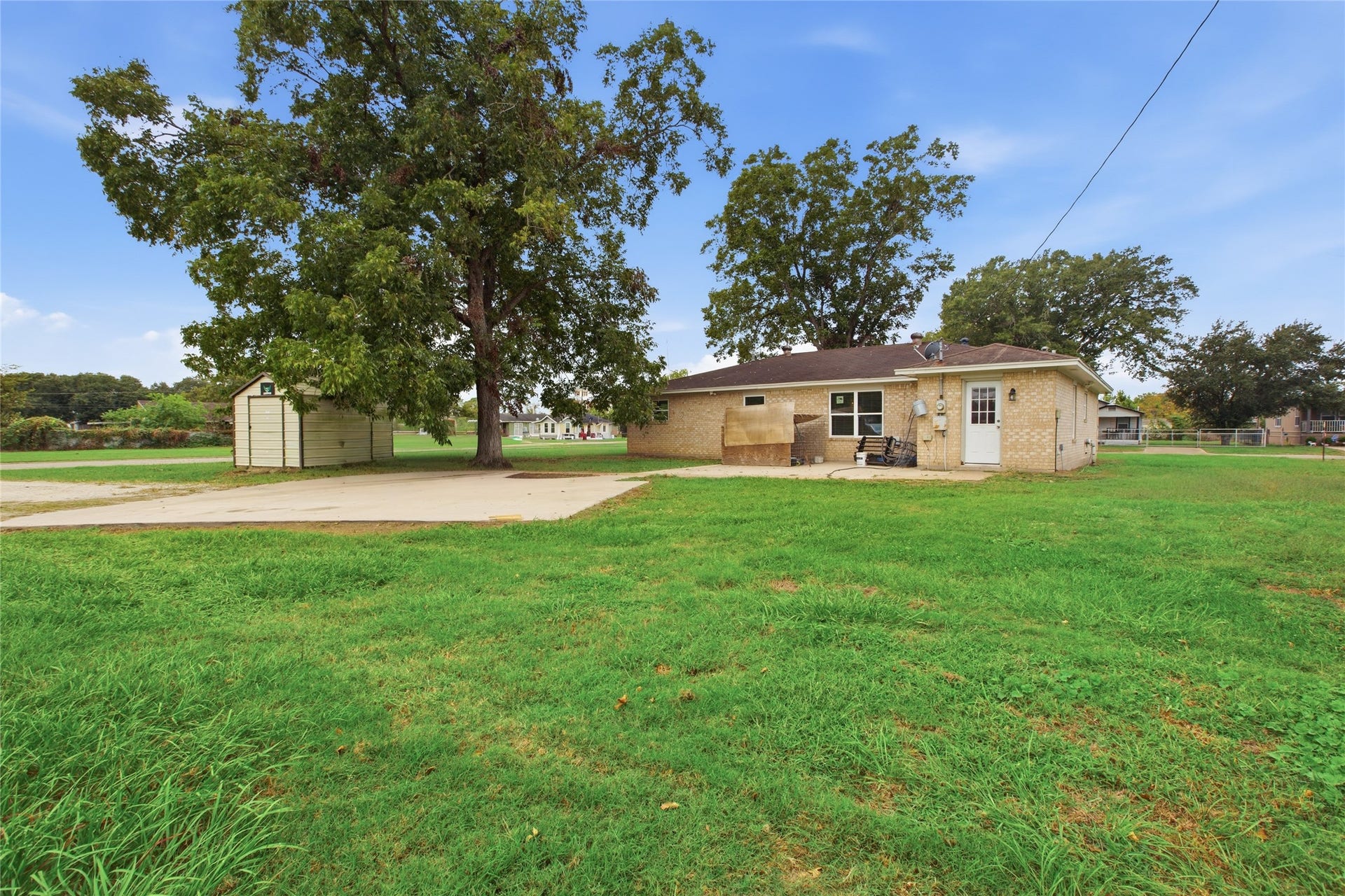 436 7th Street, Hempstead, TX 77445 436 7th Street, Hempstead, TX 77445