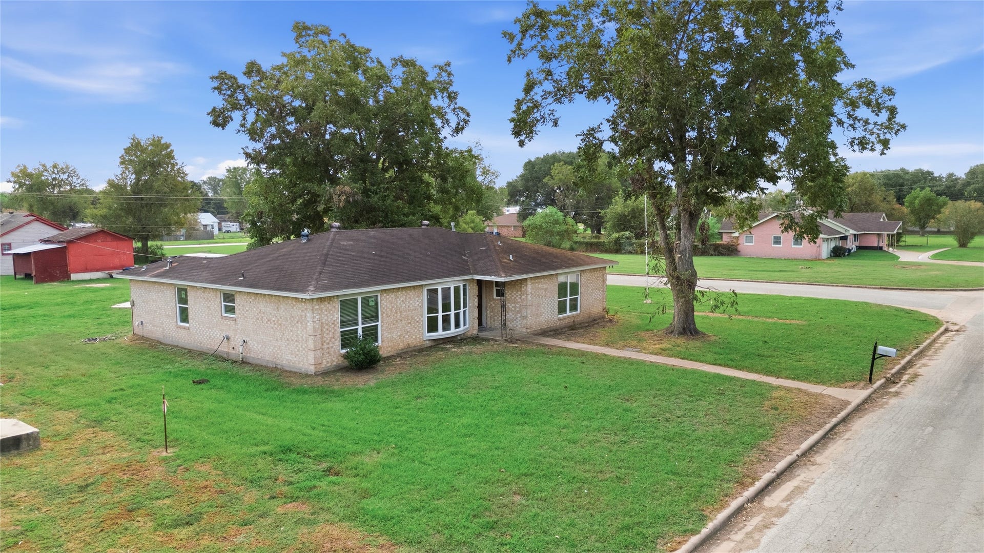 436 7th Street, Hempstead, TX 77445 436 7th Street, Hempstead, TX 77445