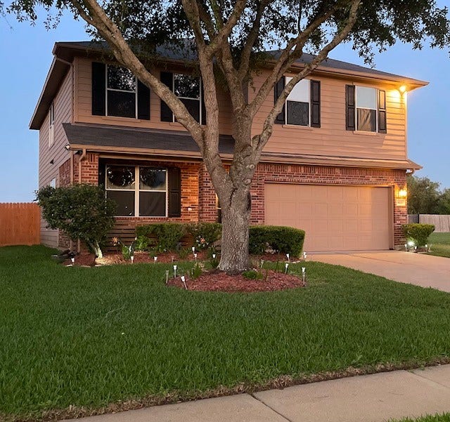 4611 Monarch Blue Lane, Fresno, TX 77545 4611 Monarch Blue Lane, Fresno, TX 77545