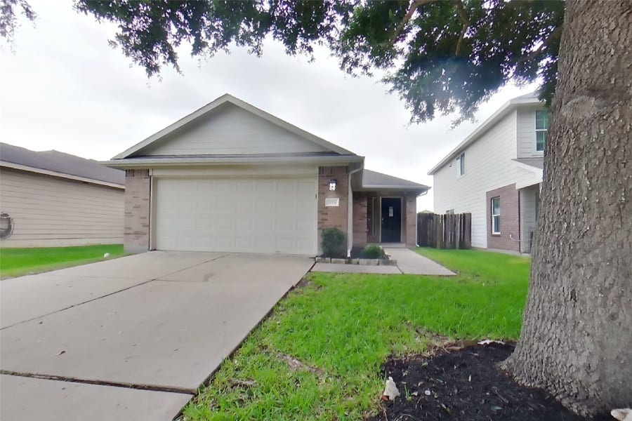 Property photo for 24534 Osprey Point Drive, Hockley, TX