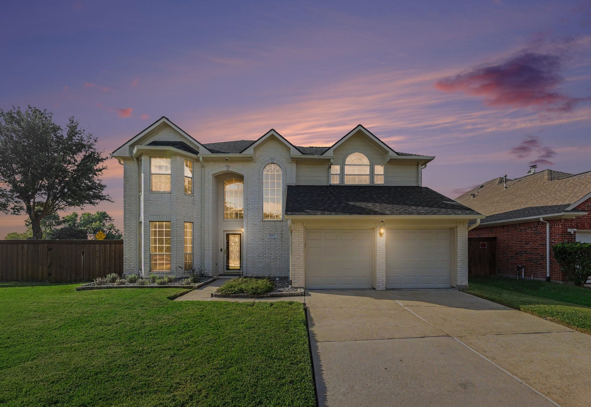 10903 Prairie Hawk Drive, Houston, TX 77064 Do not miss!