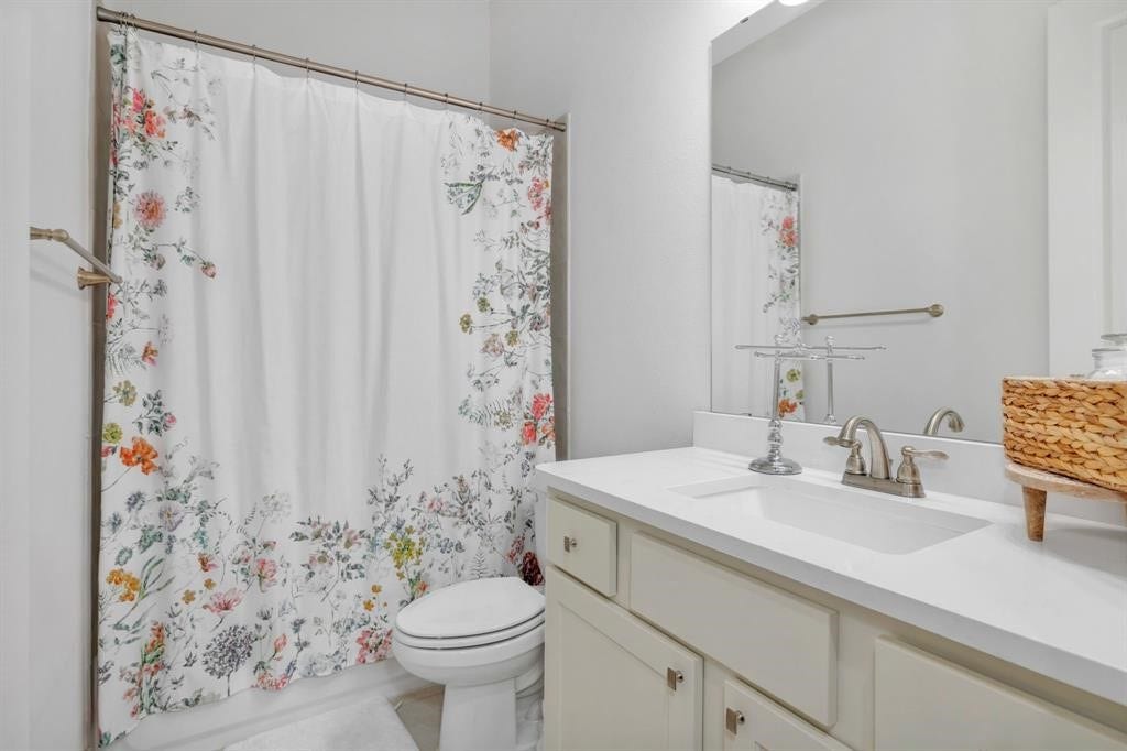 4226 Orchard Pass Drive, Spring, TX 77386 4226 Orchard Pass Drive, Spring, TX 77386