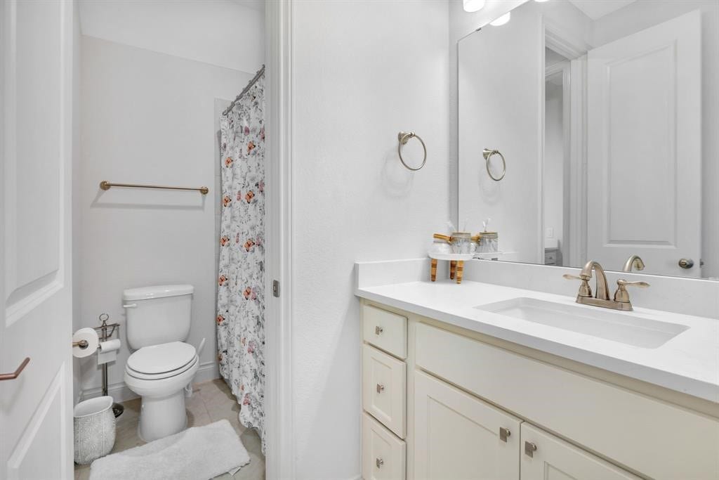 4226 Orchard Pass Drive, Spring, TX 77386 4226 Orchard Pass Drive, Spring, TX 77386