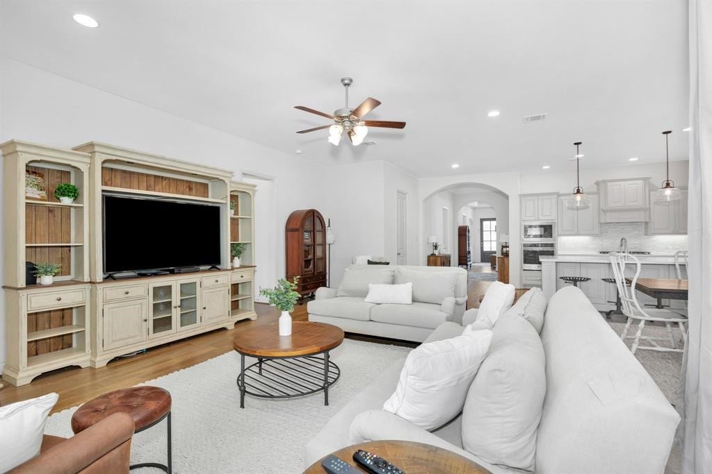 4226 Orchard Pass Drive, Spring, TX 77386 4226 Orchard Pass Drive, Spring, TX 77386