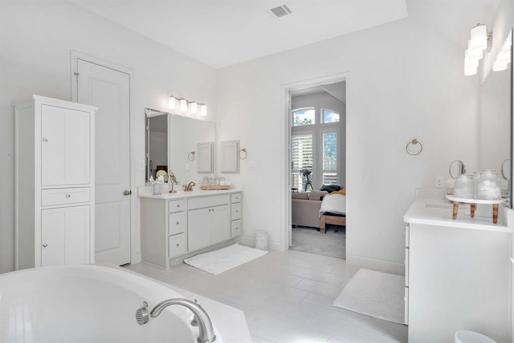 4226 Orchard Pass Drive, Spring, TX 77386 4226 Orchard Pass Drive, Spring, TX 77386