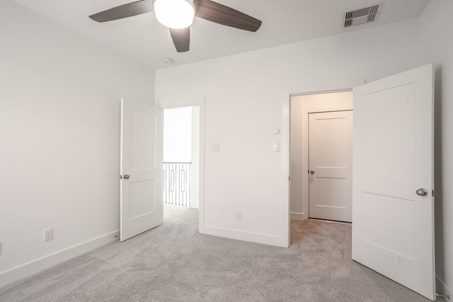10719 Blossom River Drive, Missouri City, TX 77459 Third bedroom