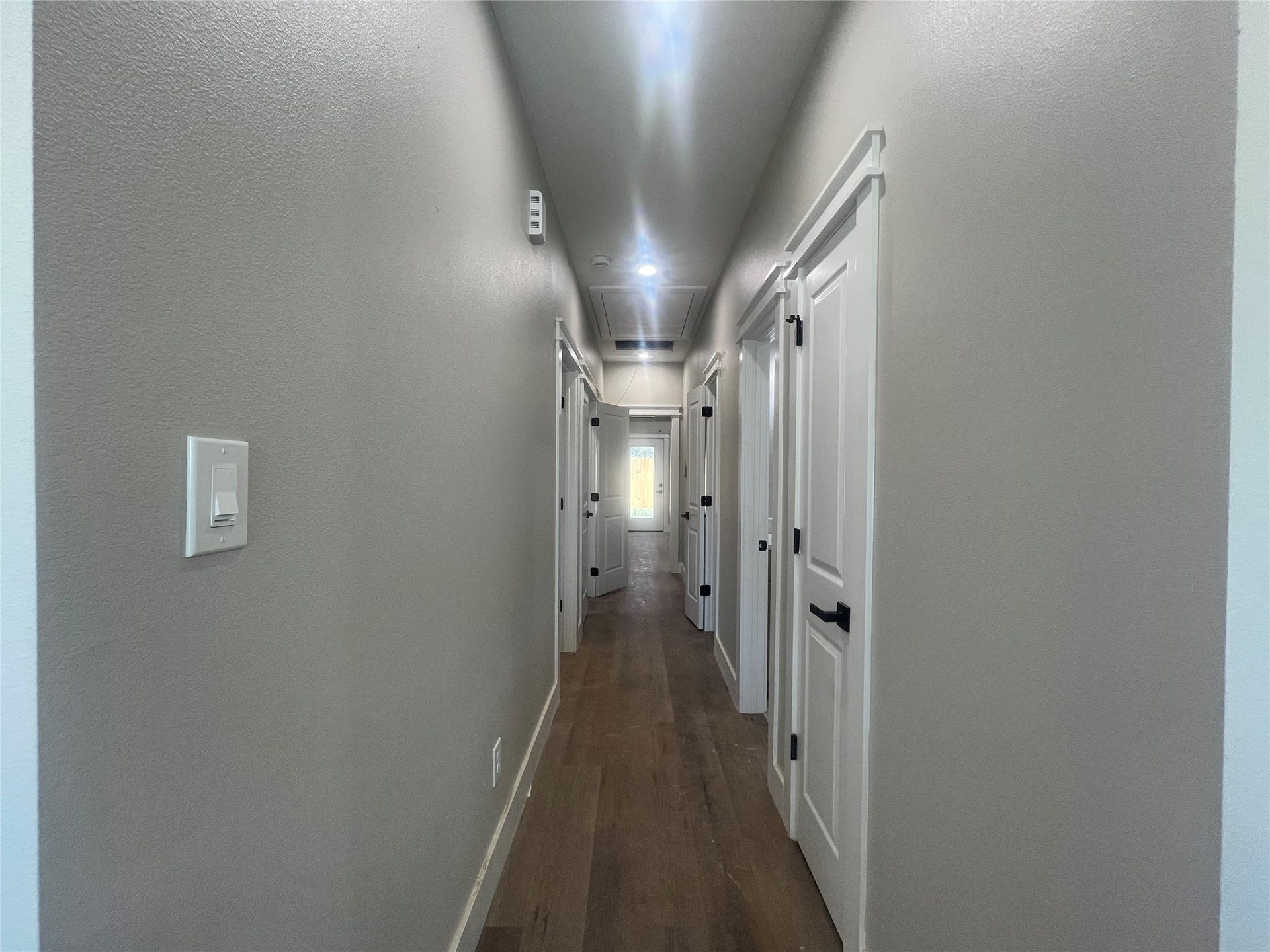 2034 Ferguson Way Unit B Hallway