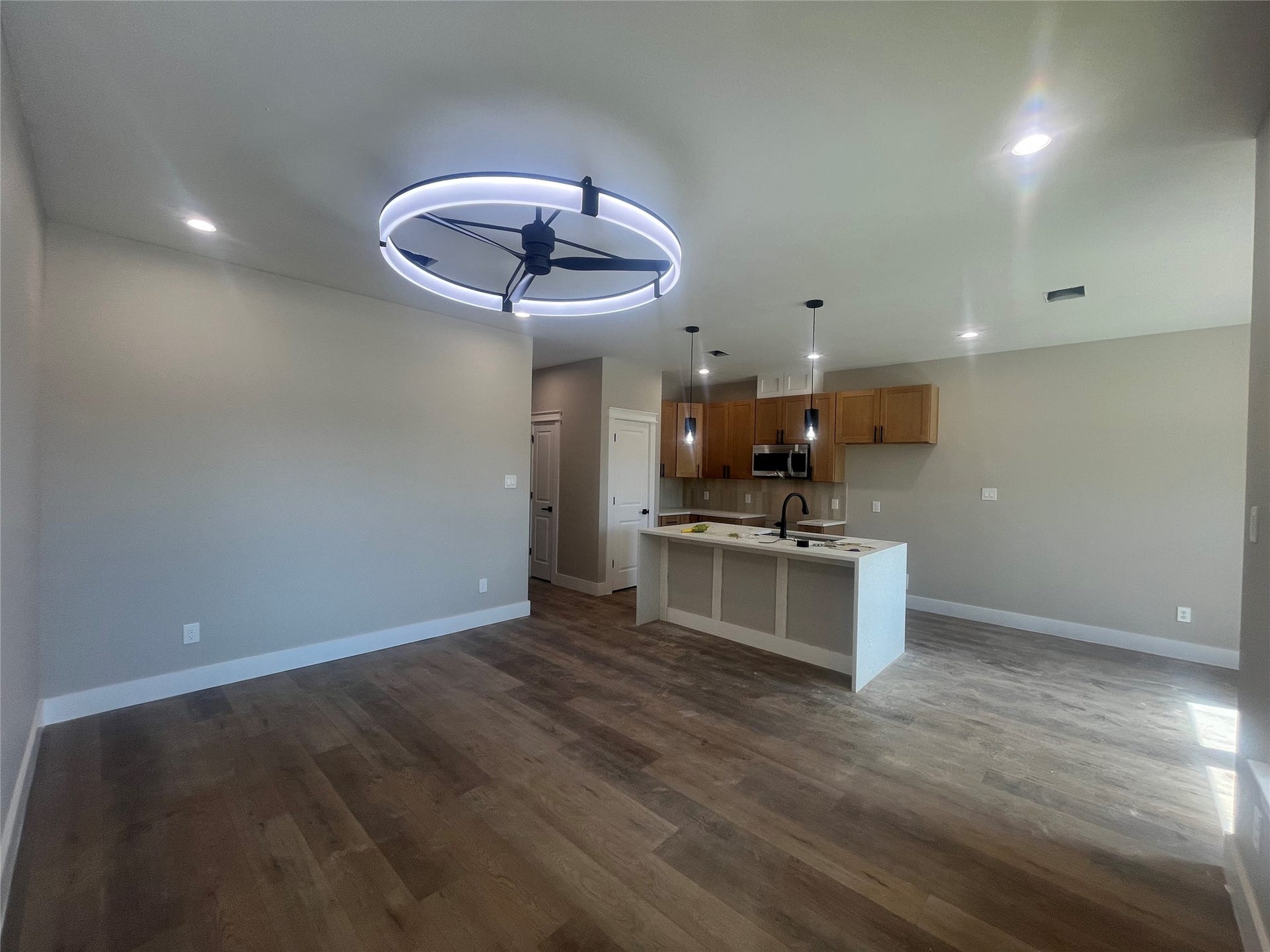 2034 Ferguson Way Unit B Living
