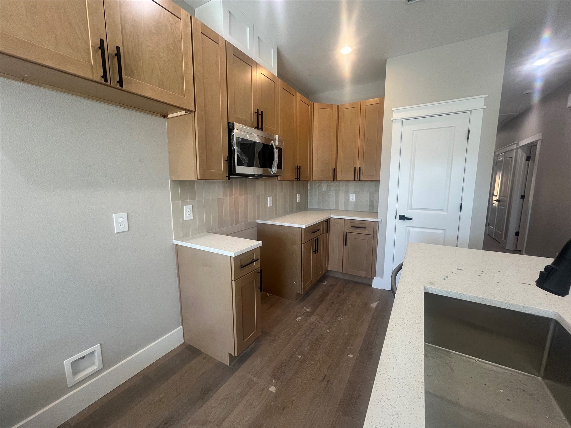 2034 Ferguson Way Unit A Kitchen