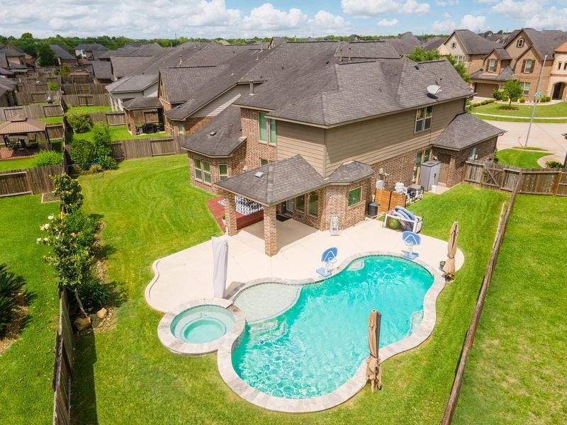 Property photo for 2964 Jade Springs Lane, Pearland, TX