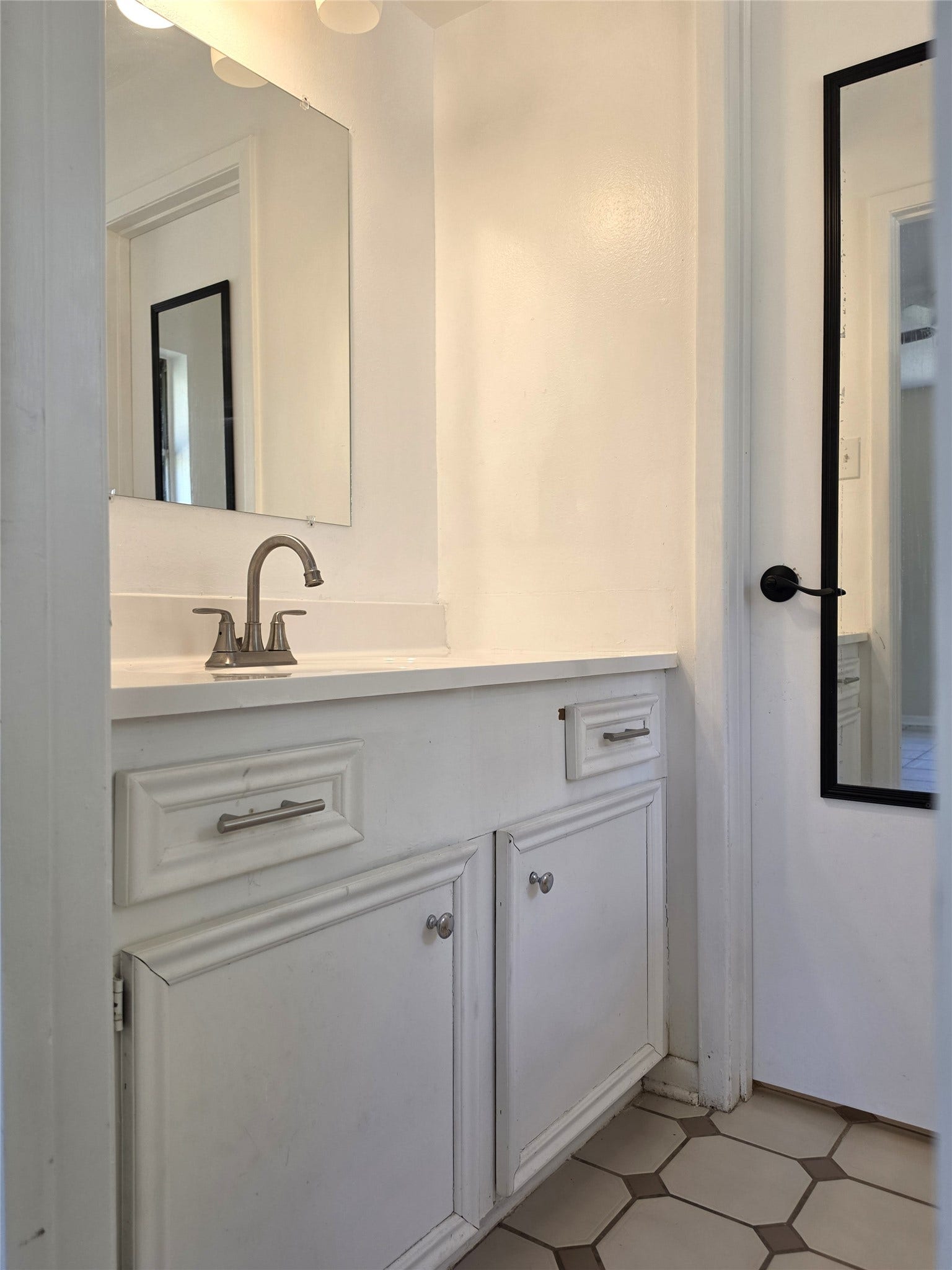 602 Airline Drive, Conroe, TX 77301 602 Airline Drive, Conroe, TX 77301