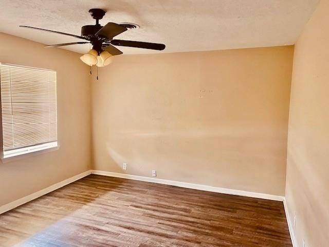 14 Richards Courts, La Marque, TX 77568 14 Richards Courts, La Marque, TX 77568