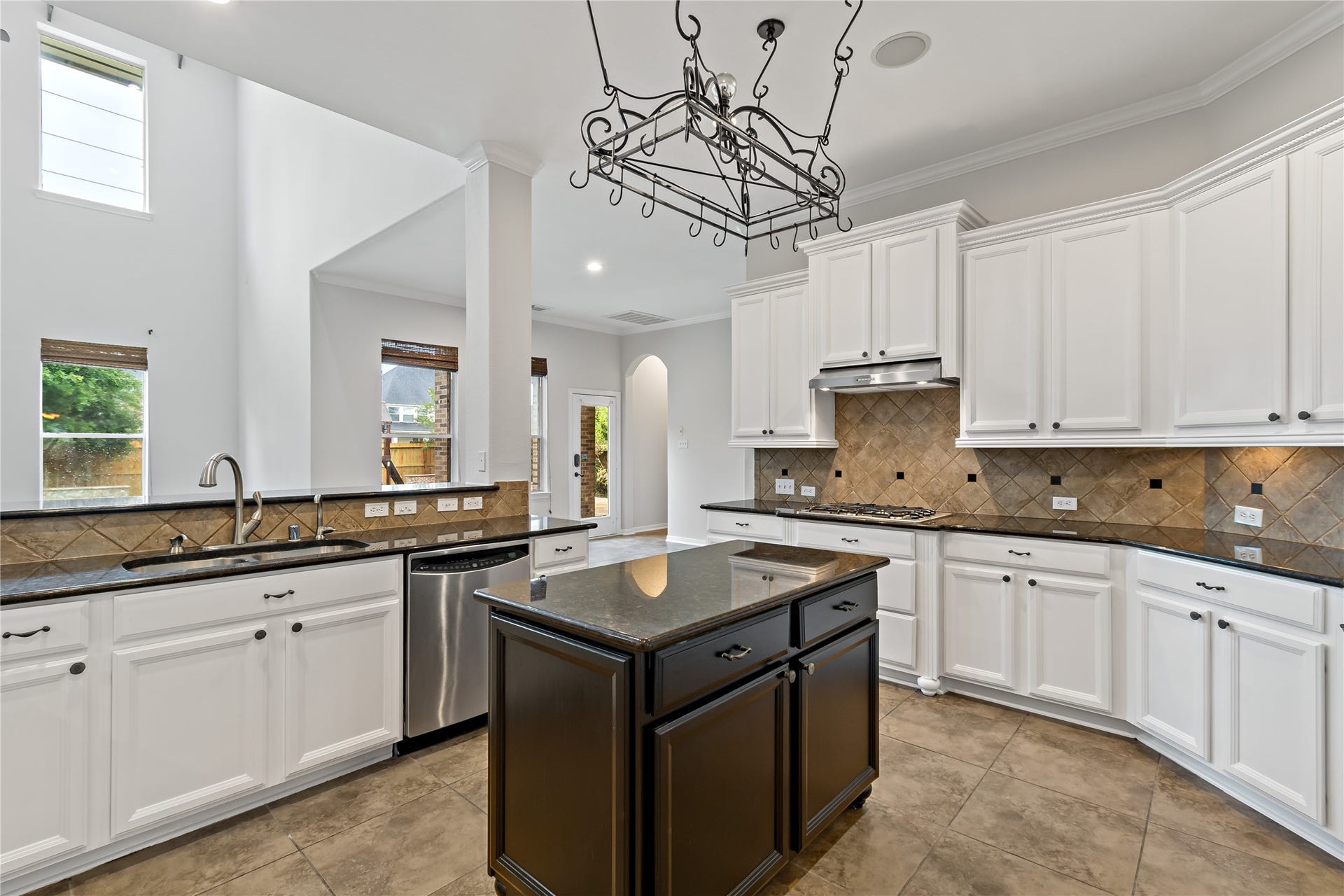 8835 Stowe Creek Lane, Missouri City, TX 77459 8835 Stowe Creek Lane, Missouri City, TX 77459