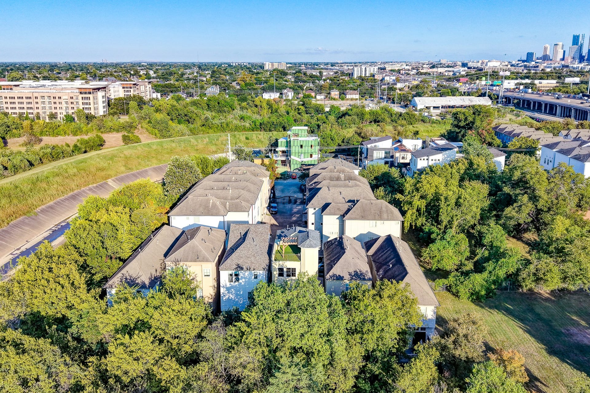 4118 Bonner View Lane, Houston, TX 77007 Aerial view