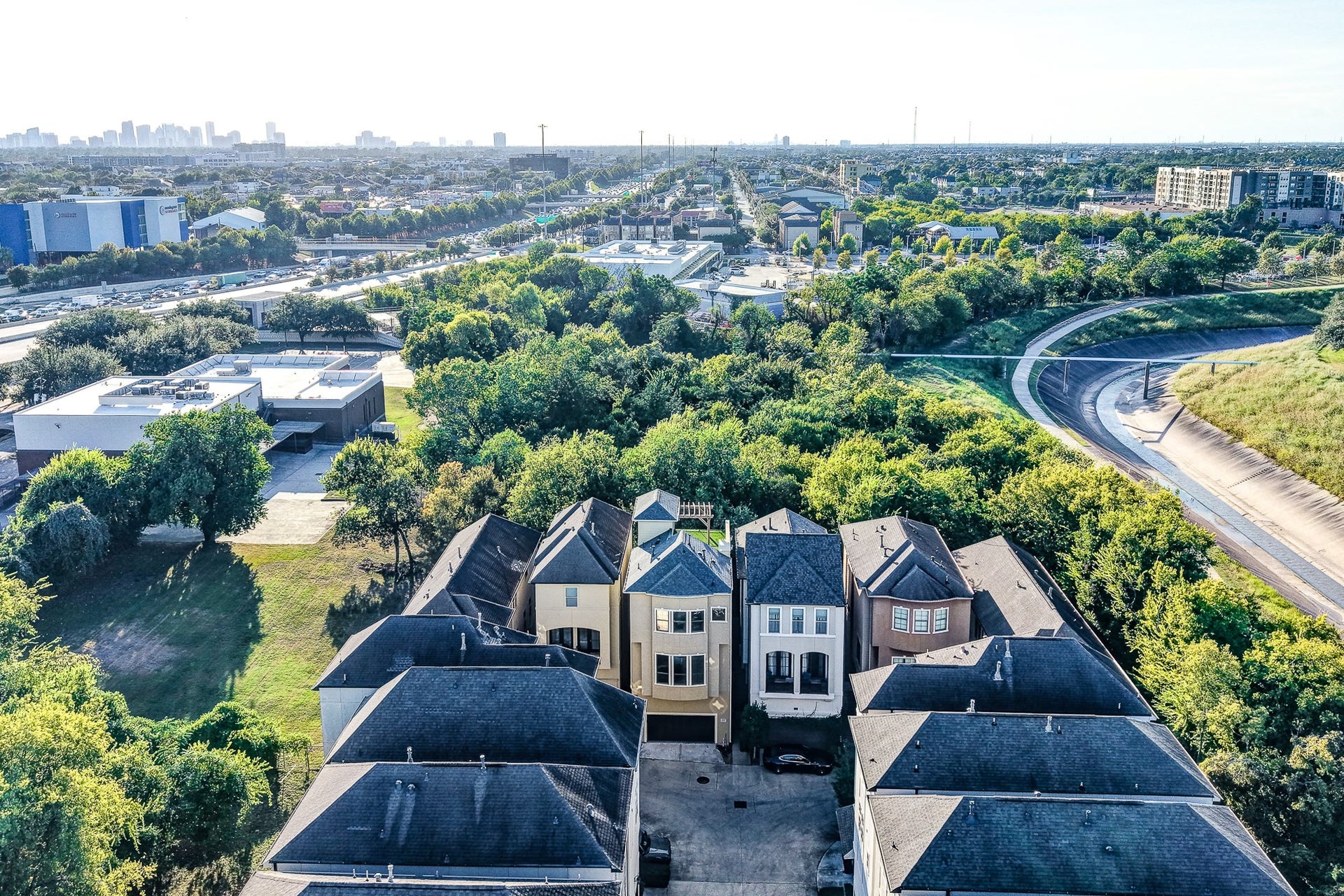 4118 Bonner View Lane, Houston, TX 77007 Aerial view