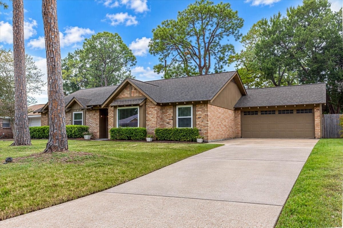 2615 Rosefield Drive, Houston, TX 77080