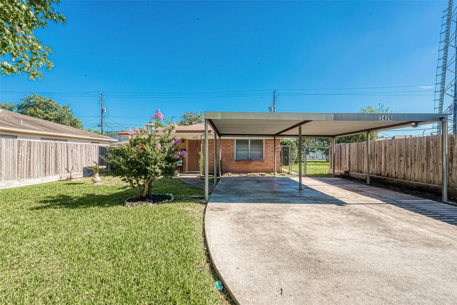 Property photo for 3426 Bradford Street, Houston, TX