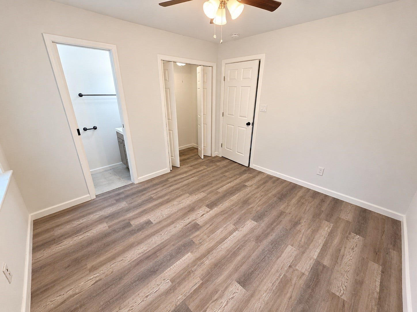11306 Sandhurst Drive, Houston, TX 77048 11306 Sandhurst Drive, Houston, TX 77048