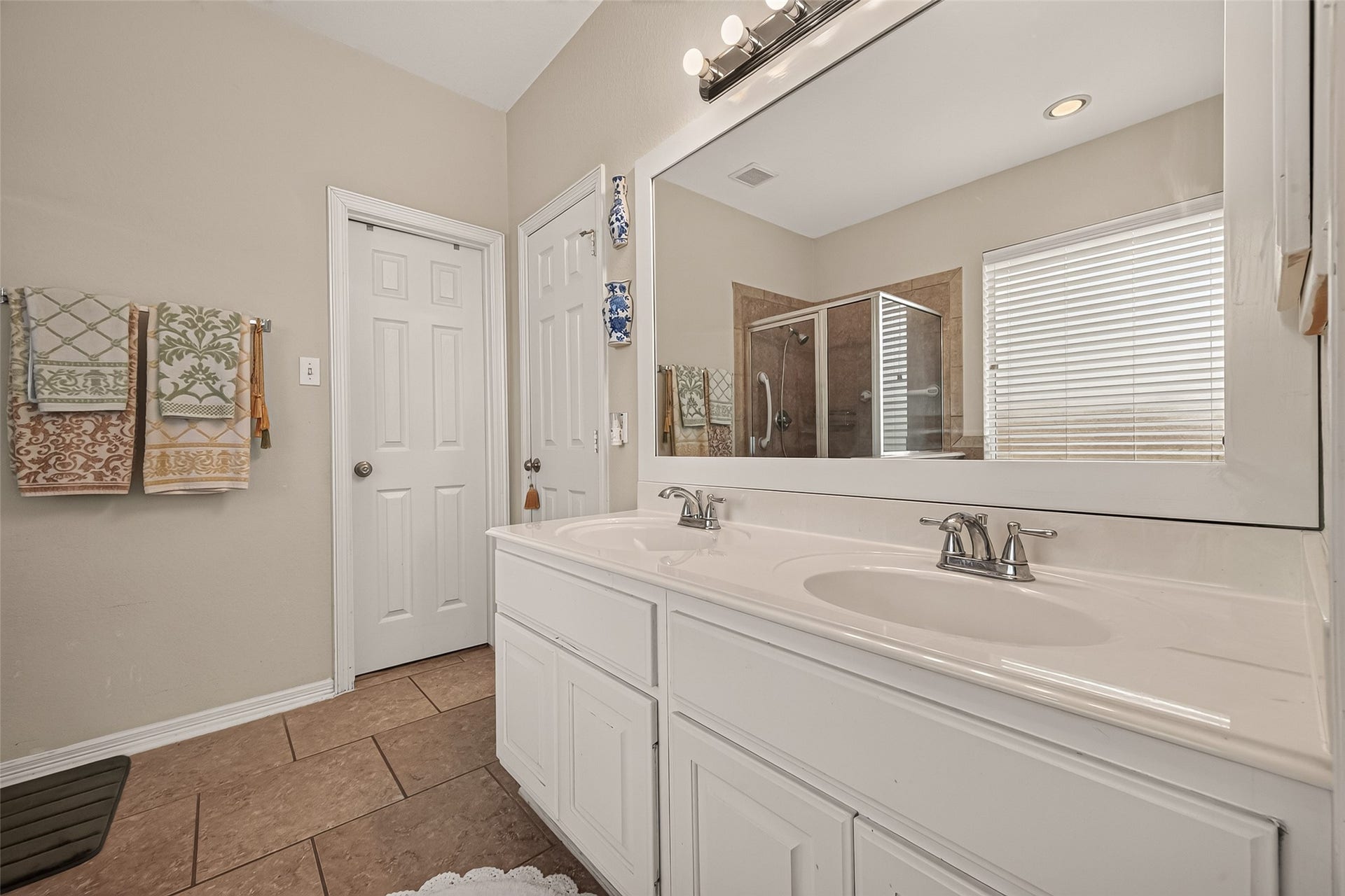 4719 Opal Brook Court, Fresno, TX 77545 4719 Opal Brook Court, Fresno, TX 77545