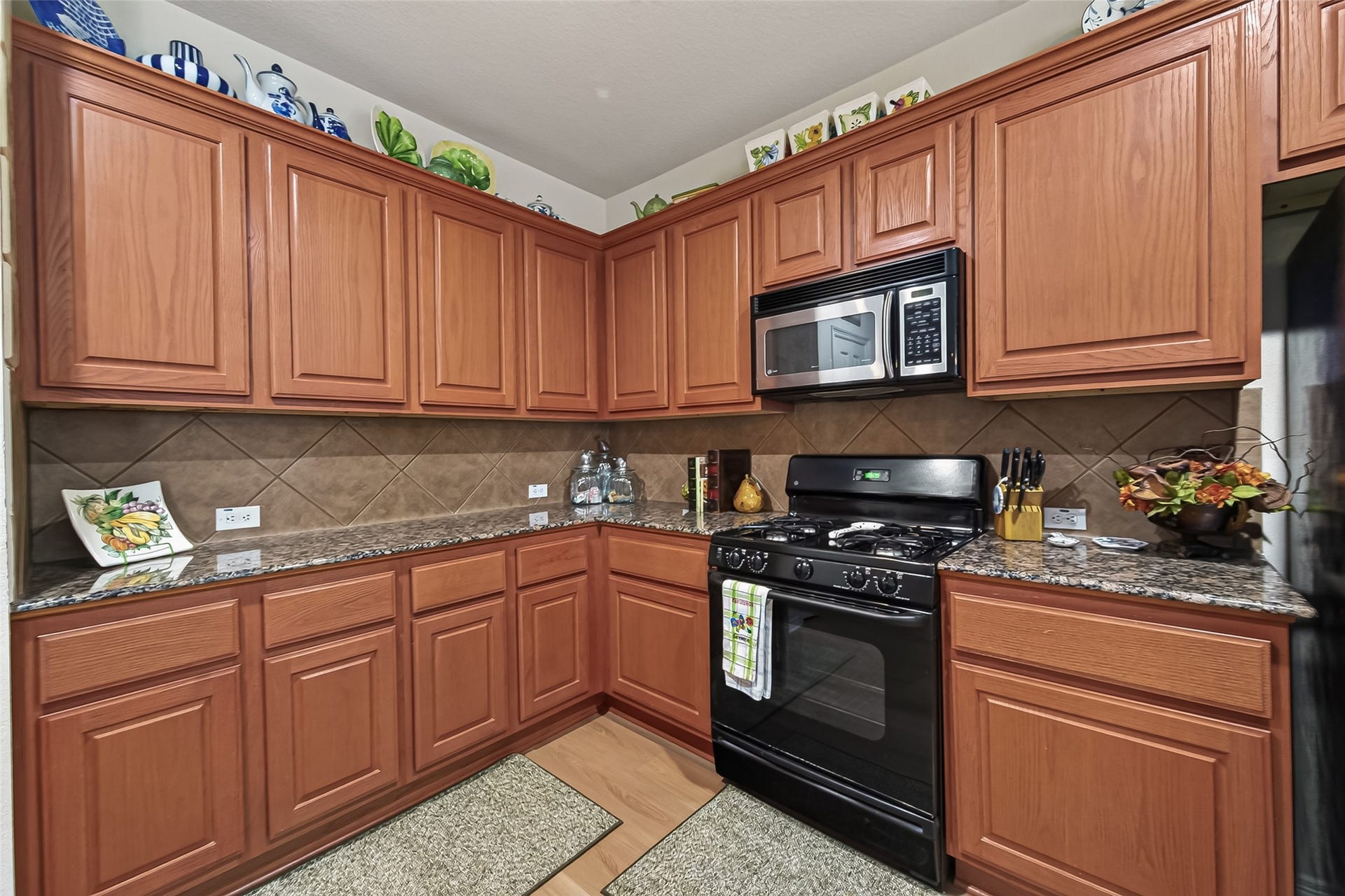 4719 Opal Brook Court, Fresno, TX 77545 4719 Opal Brook Court, Fresno, TX 77545