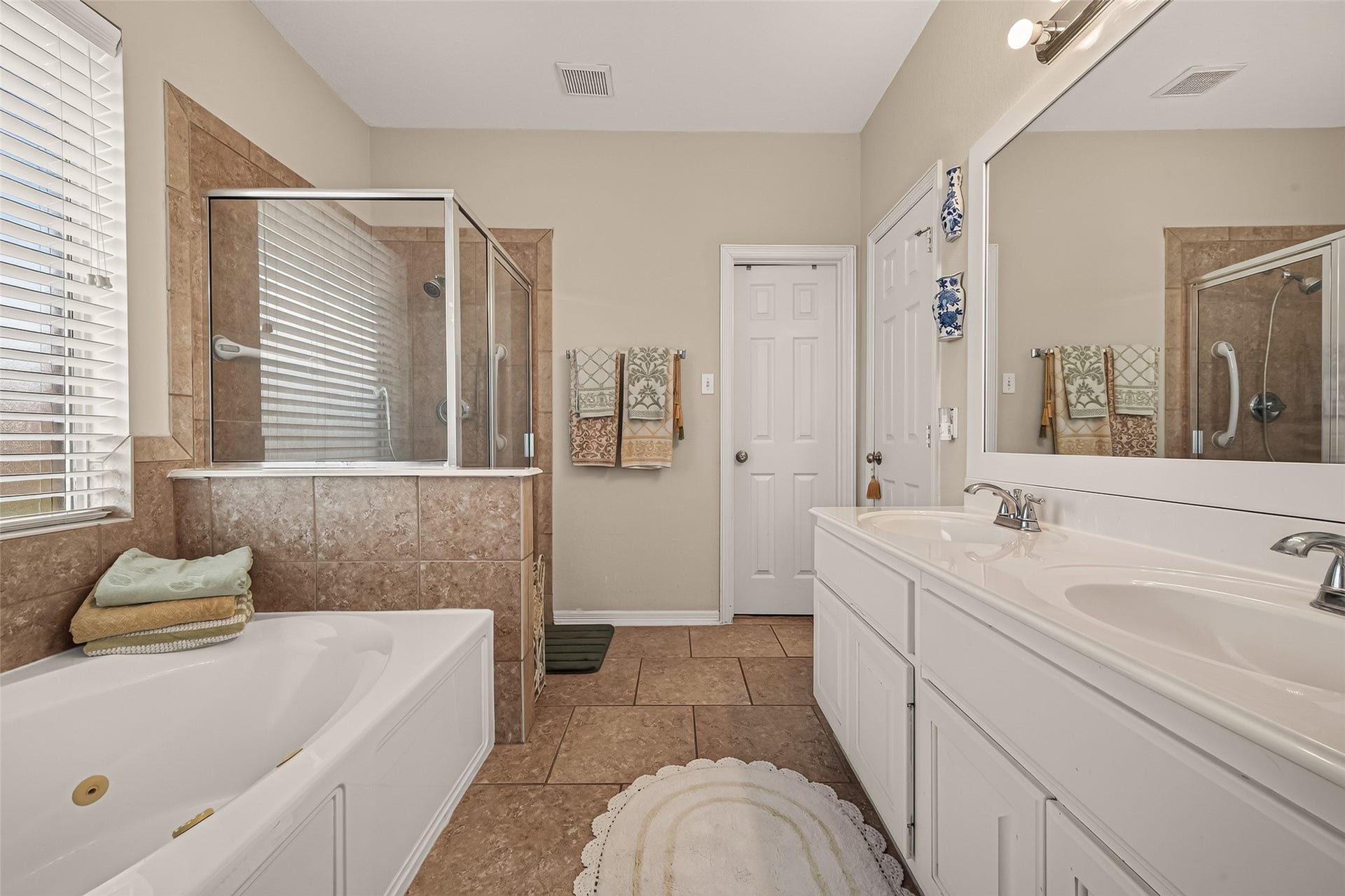 4719 Opal Brook Court, Fresno, TX 77545 4719 Opal Brook Court, Fresno, TX 77545