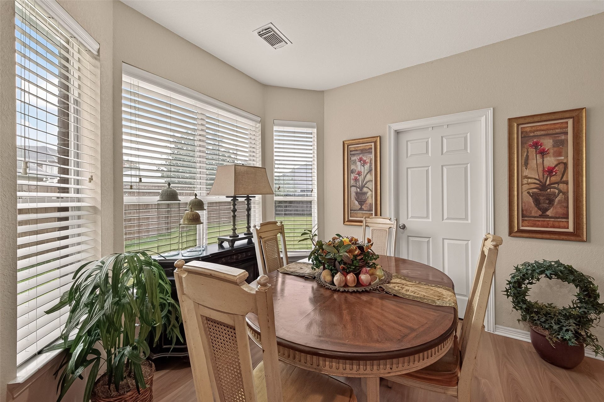 4719 Opal Brook Court, Fresno, TX 77545 4719 Opal Brook Court, Fresno, TX 77545