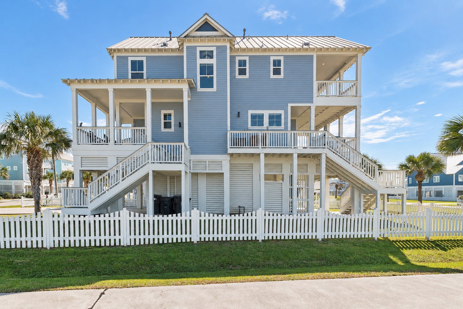 3802 Abalone Road, Galveston, TX 77554 You can enter the home from the east or west facing covered decks.
