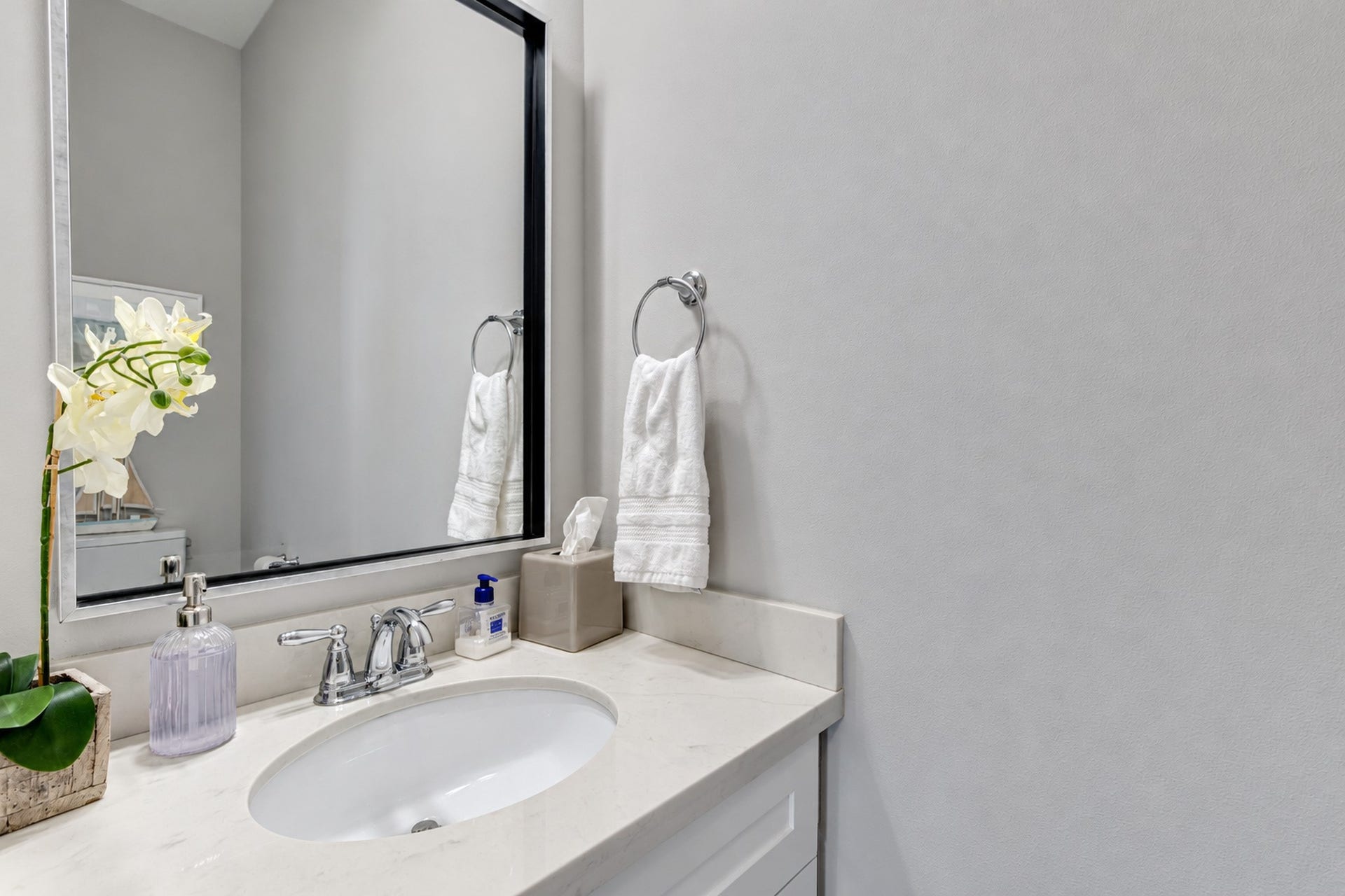 3802 Abalone Road, Galveston, TX 77554 1/2 bath off the "mud" room.