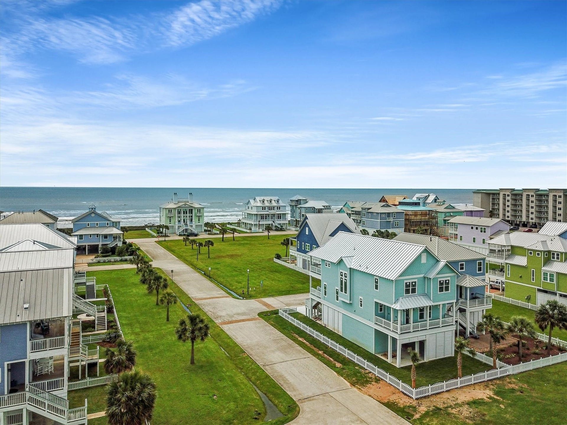 3802 Abalone Road, Galveston, TX 77554 3802 Abalone Road, Galveston, TX 77554