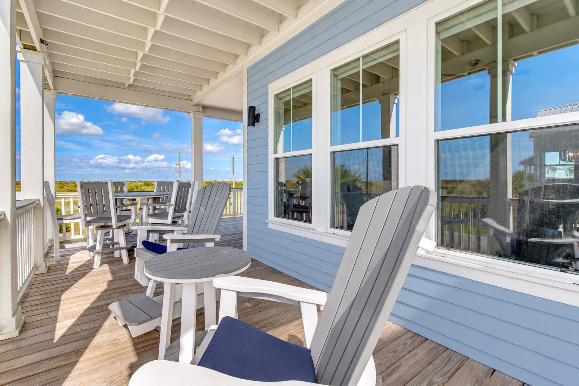 3802 Abalone Road, Galveston, TX 77554 Relax on the deck just off the living area and enjoy beach views