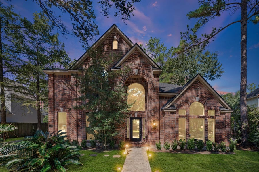 Property photo for 15 Underwood Place, The Woodlands, TX