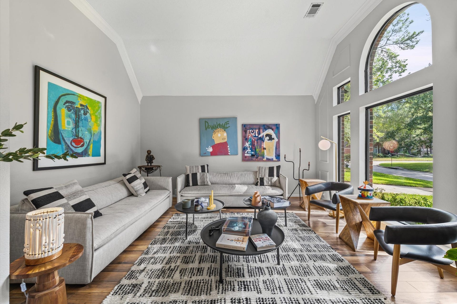 15 Underwood Place, The Woodlands, TX 77381 15 Underwood Place, The Woodlands, TX 77381