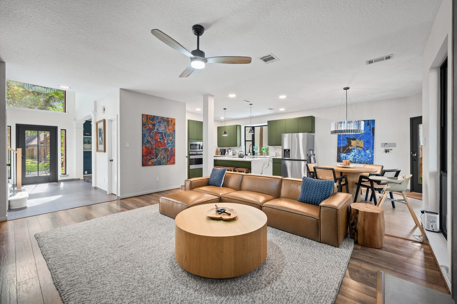 15 Underwood Place, The Woodlands, TX 77381 15 Underwood Place, The Woodlands, TX 77381