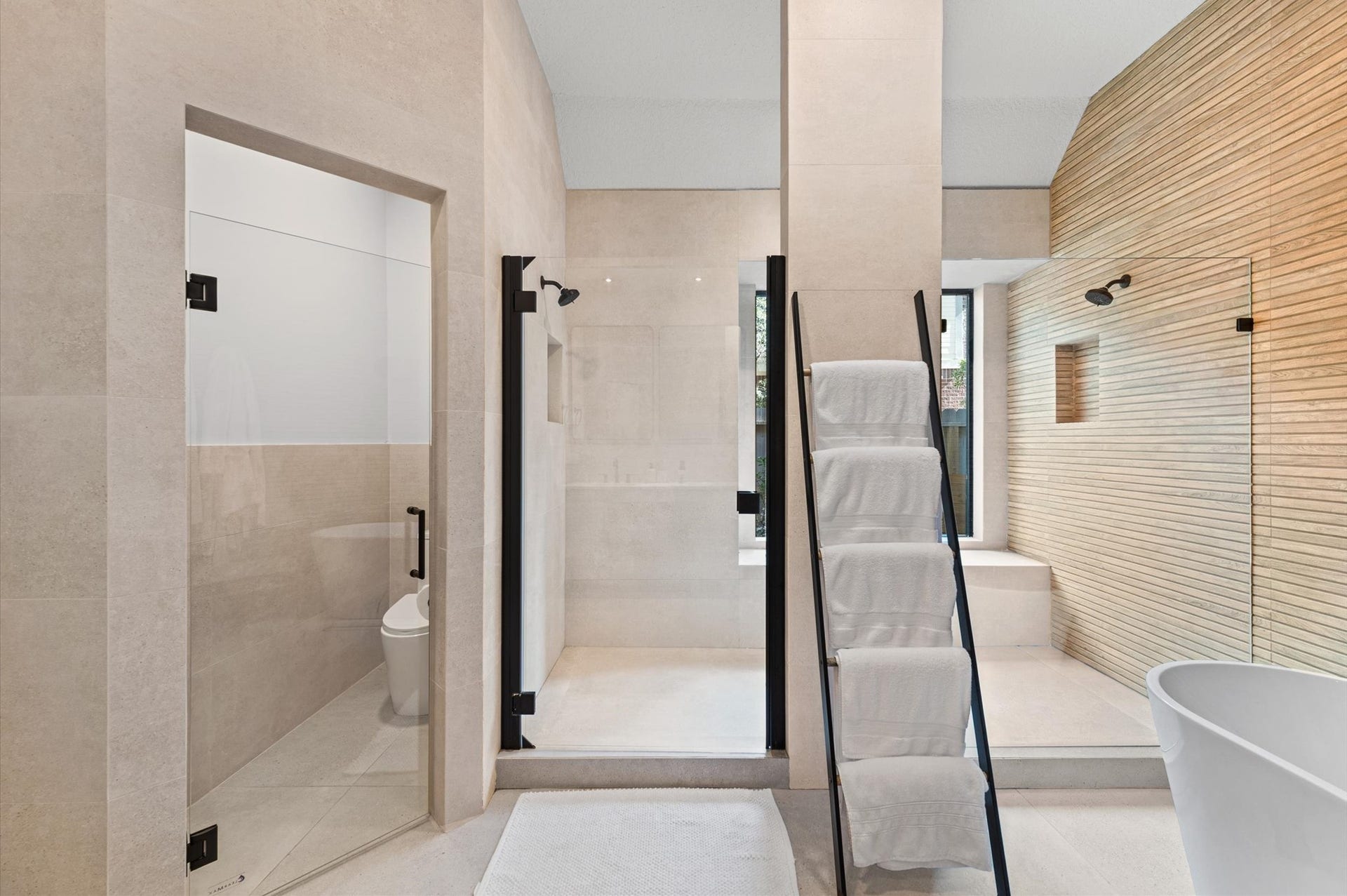 15 Underwood Place, The Woodlands, TX 77381 15 Underwood Place, The Woodlands, TX 77381