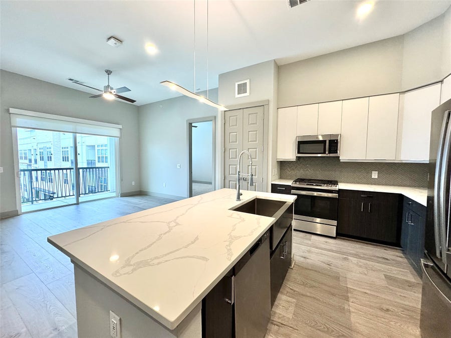 Property photo for 401 W 25th Street, #1169, Houston, TX