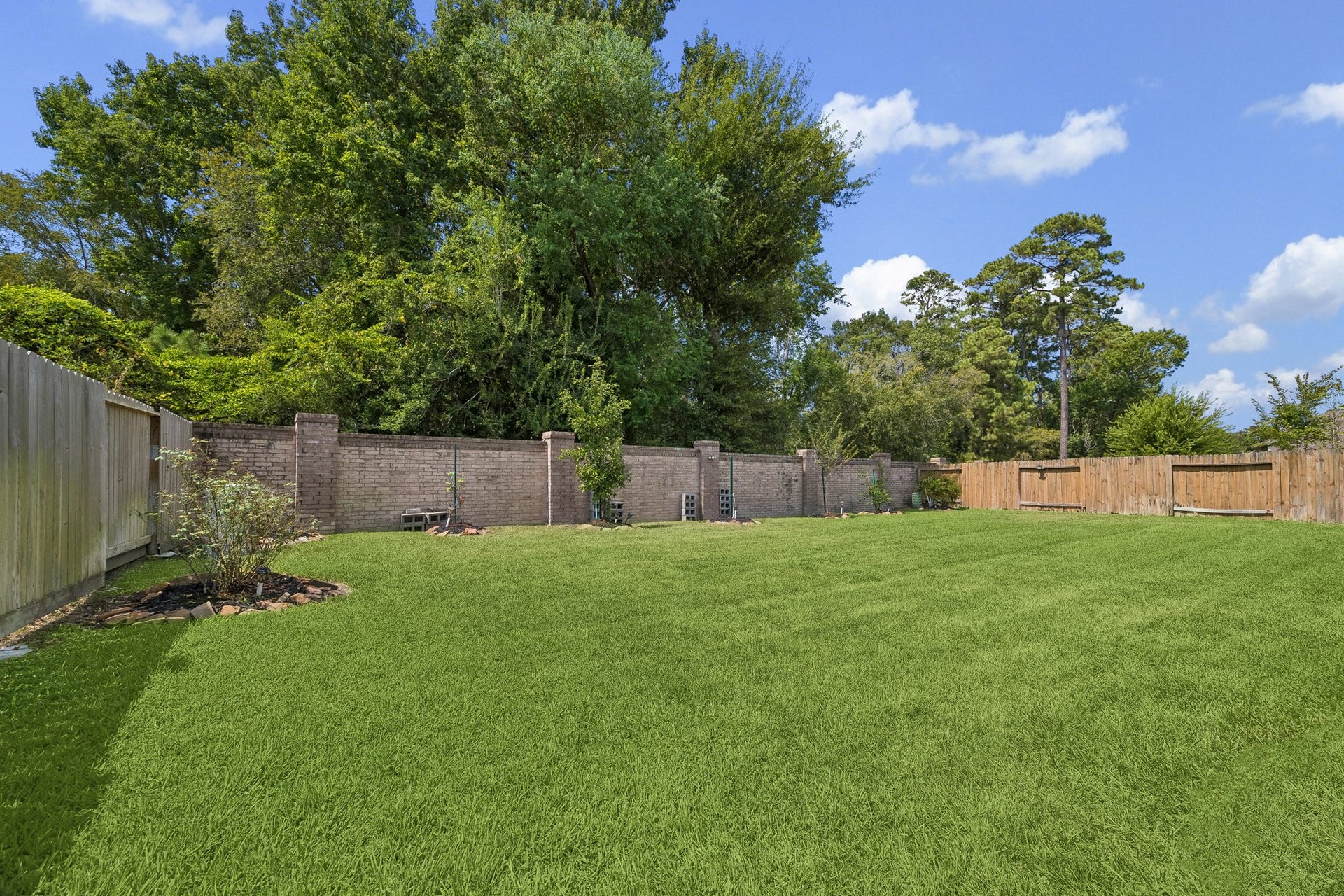14419 Baron Creek Lane, Houston, TX 77044 14419 Baron Creek Lane, Houston, TX 77044