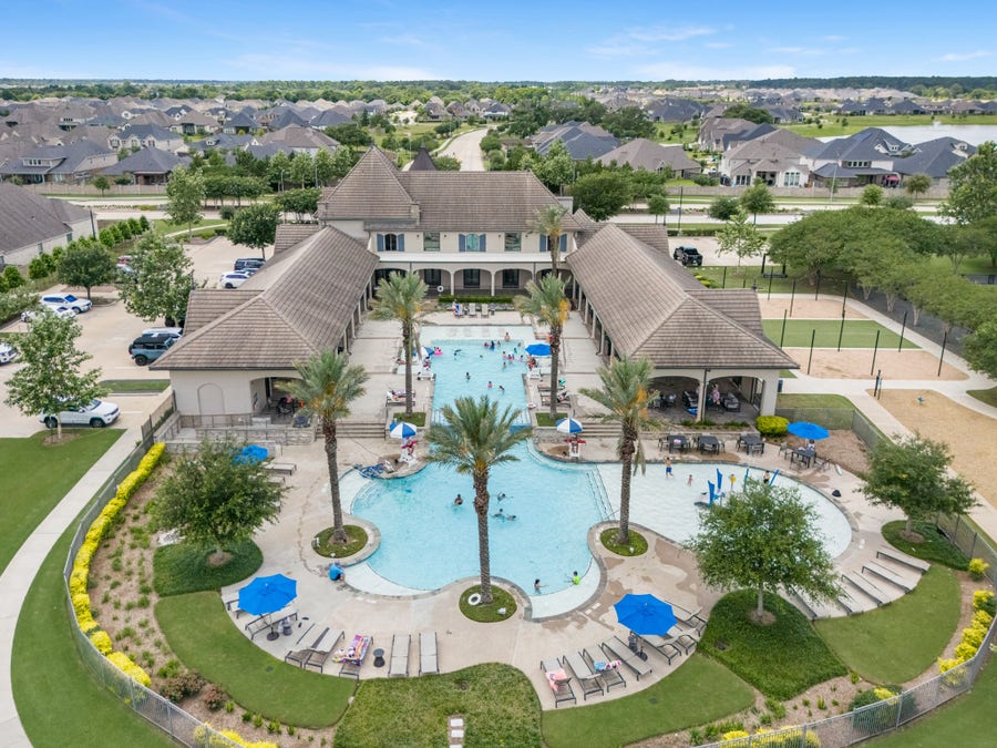 Property photo for 19330 Palfrey Prairie Trail, Tomball, TX