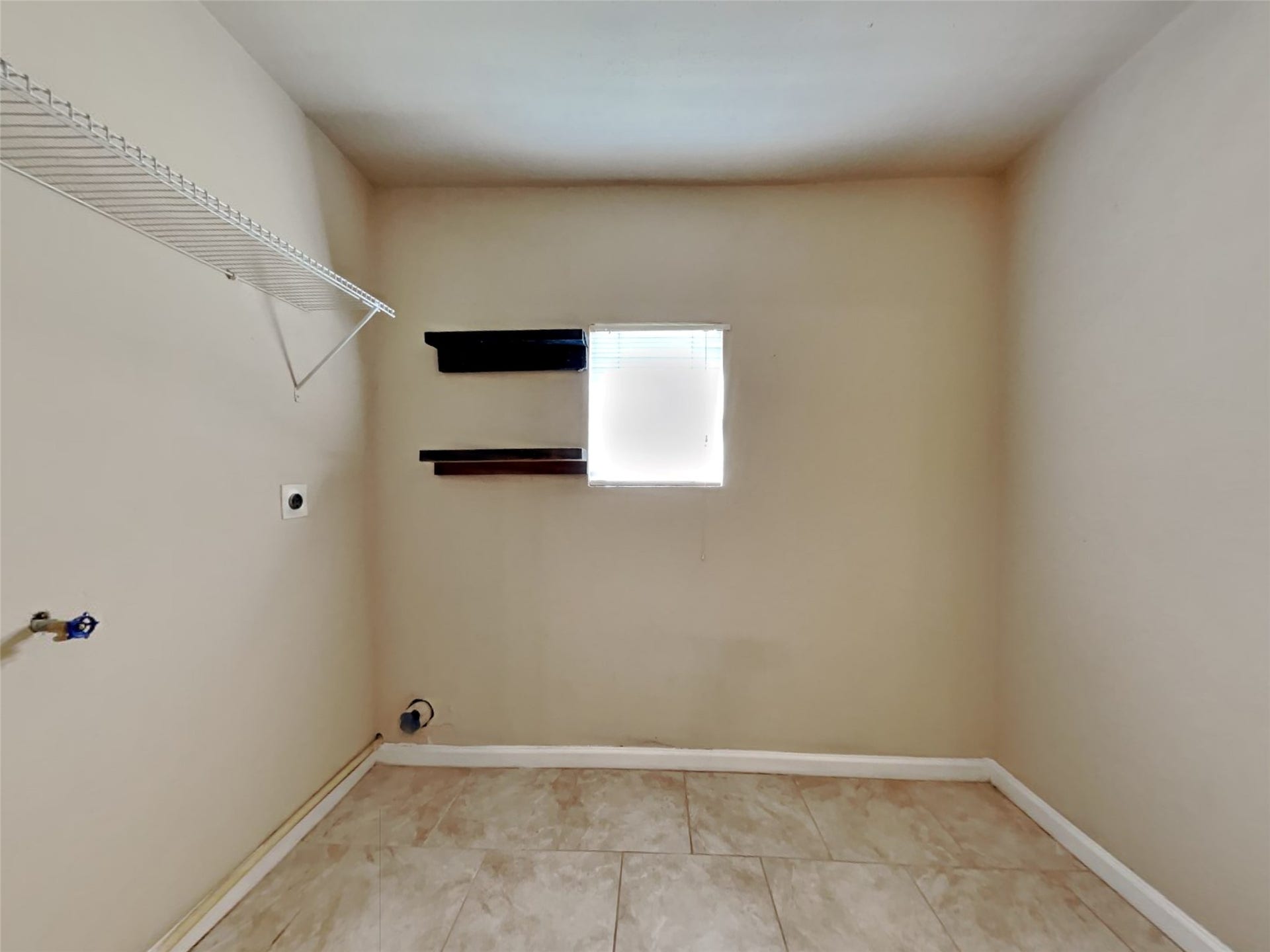 305 Sherbrooke Court, Pasadena, TX 77503