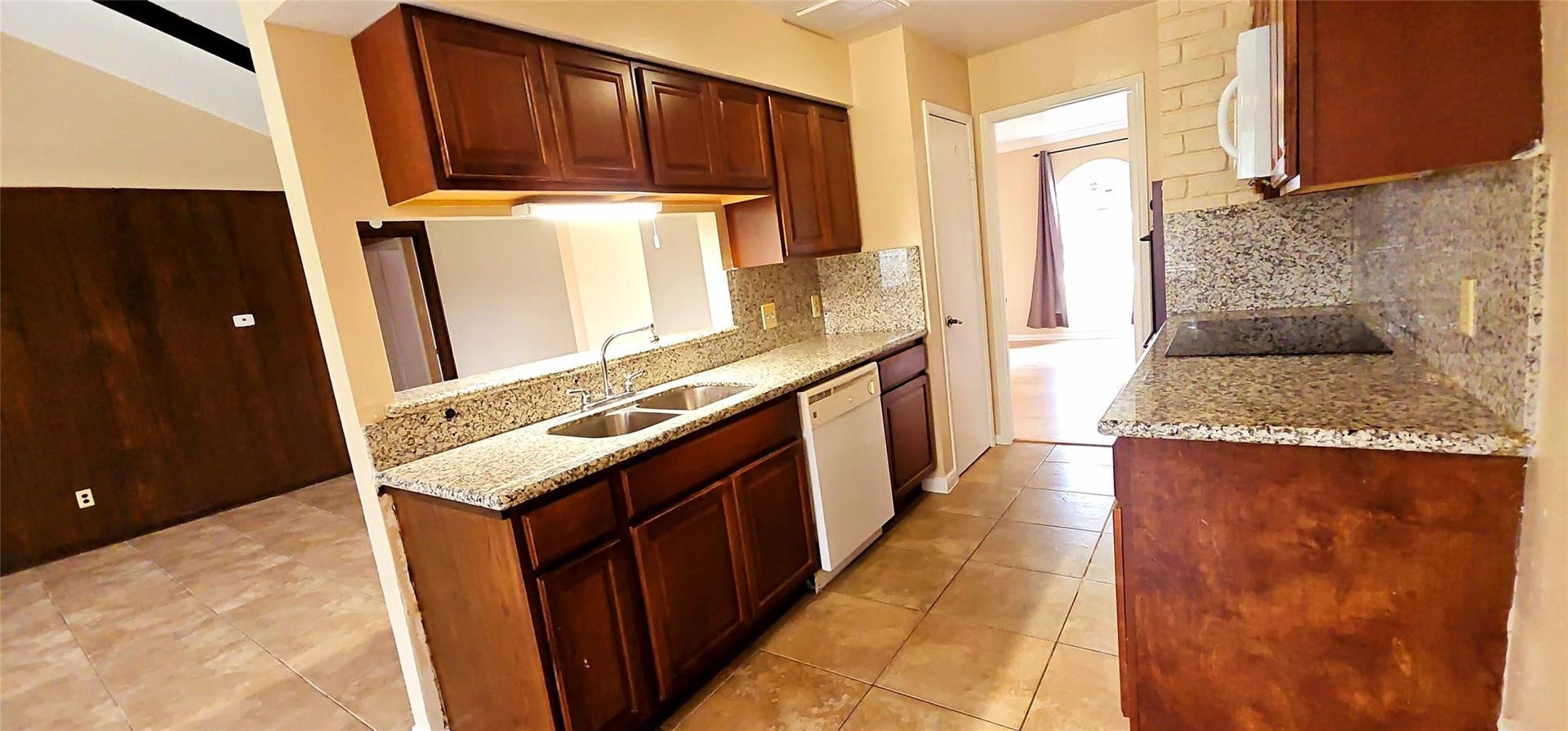 6719 Mccullum Road, Houston, TX 77489 6719 Mccullum Road, Houston, TX 77489