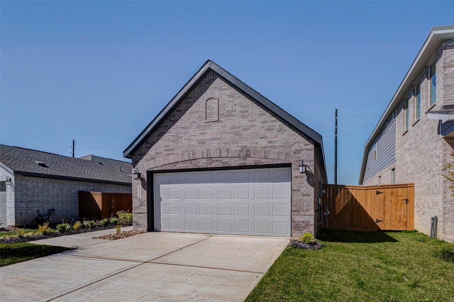 Property photo for 27410 Sweetwater Bay Drive, Katy, TX