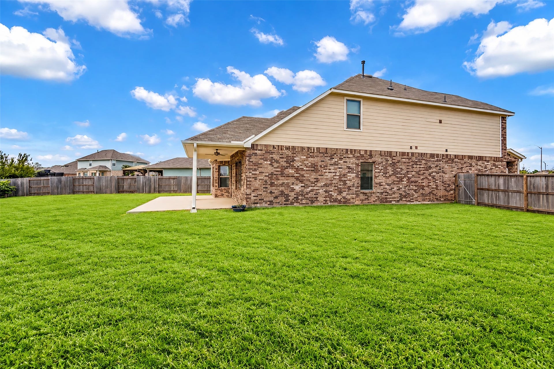 207 Alder Laurels Cove, Magnolia, TX 77354 207 Alder Laurels Cove, Magnolia, TX 77354