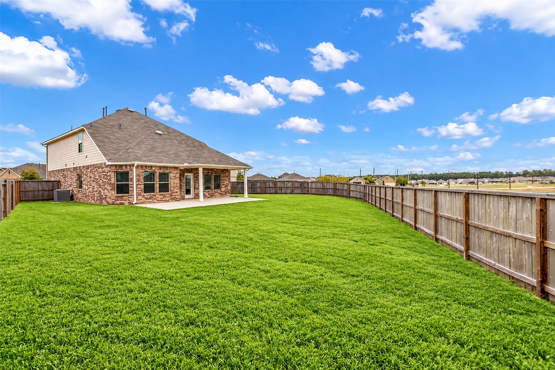 207 Alder Laurels Cove, Magnolia, TX 77354 Premium extra large lot in a cul-de-sac with no back neighbors