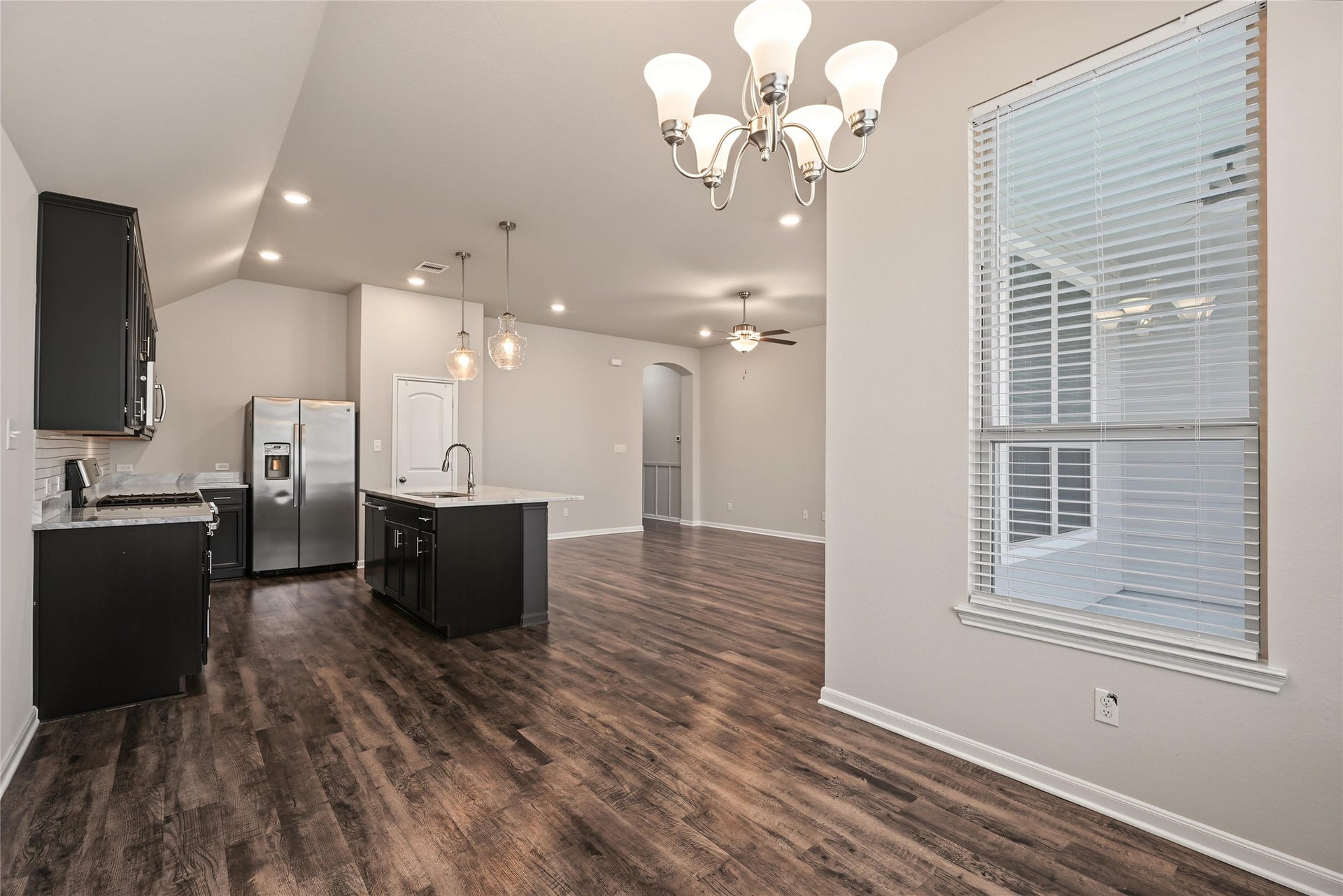 114 Abner Lane, Montgomery, TX 77356 114 Abner Lane, Montgomery, TX 77356